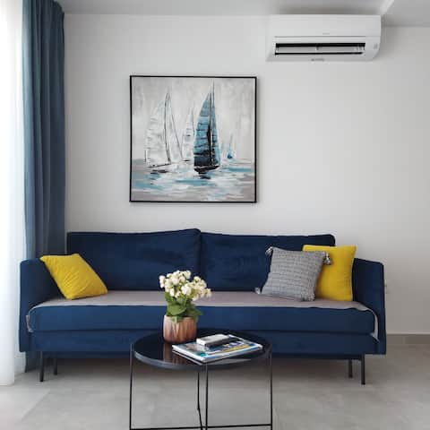 Successful Airbnb property: Twilight 2 - apartment by the sea in Općina Okrug