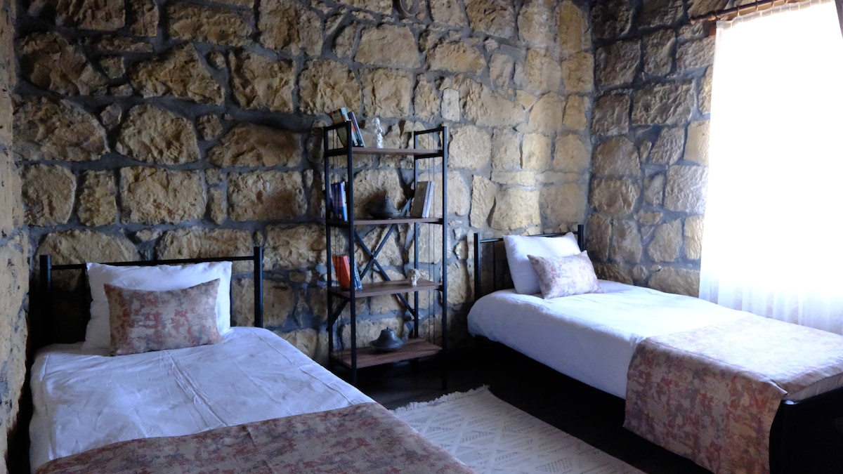 საძინებელი 2