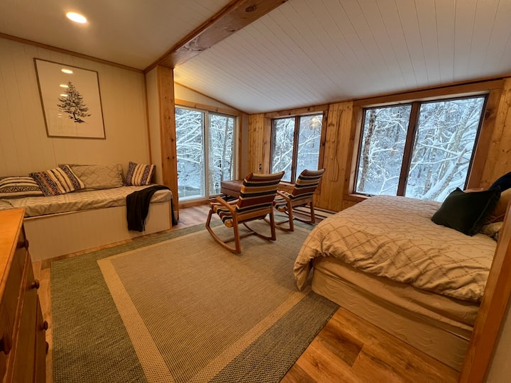 The lookout! currently heated with an electric baseboard heater, this is more of a three season porch at the moment. Proper HVAC will be installed in by fall 2024