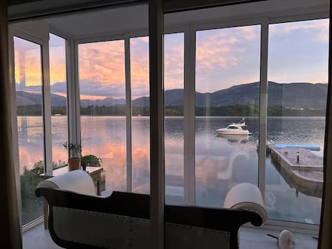 Beach Villa "Aquamarine"