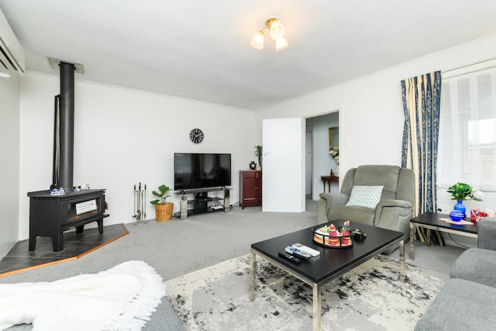 Delightfull Central City Getaway - Palmerston North