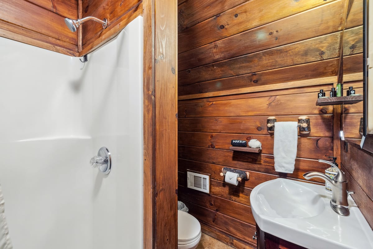 Sun Rise Cabin photo 19