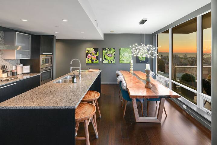 Waterfalls Hotel – Two Bedroom View Condo gallery image 2