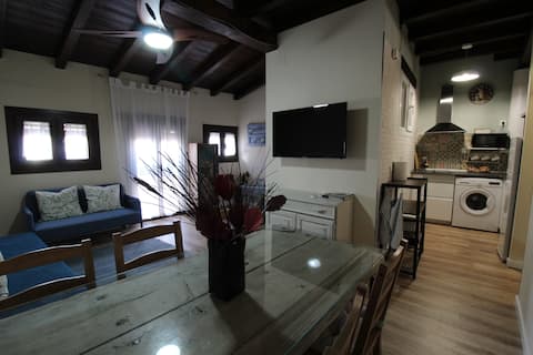 Popular Airbnb listing: Apartamentos vedelejos 2º ( AT-CC-00709) in Cáceres Province