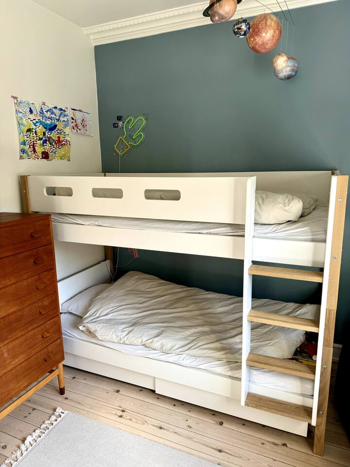 საძინებელი 2