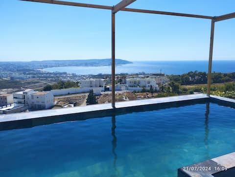 Villa 2 pools panoramic view 5 min Malabata