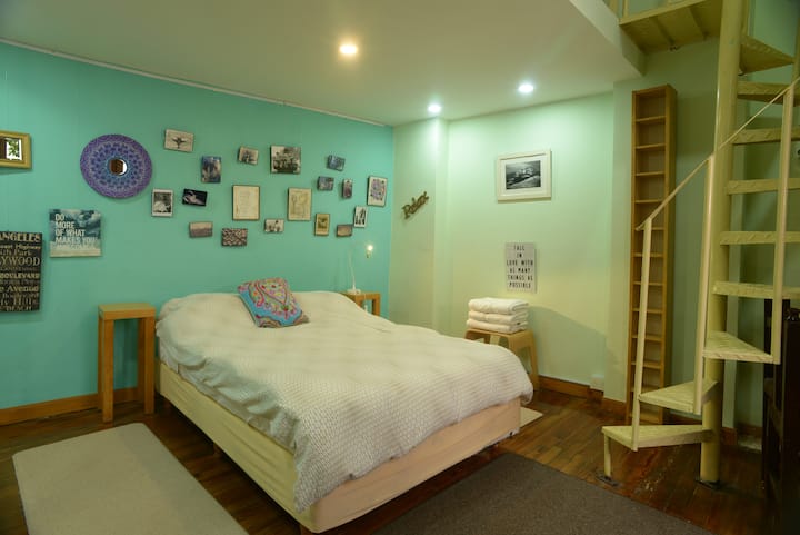 Bedroom 2, double bed with 1.40 m mattress