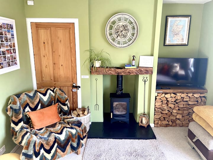 Country Cottage With A Bonnie View - Nairn