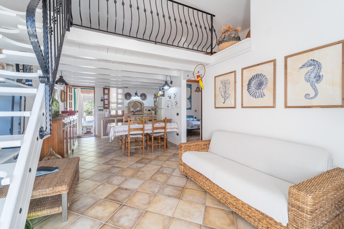 Top Airbnb: "Villa Degli Angeli" in Portopinetto a Sant'anna Arresi