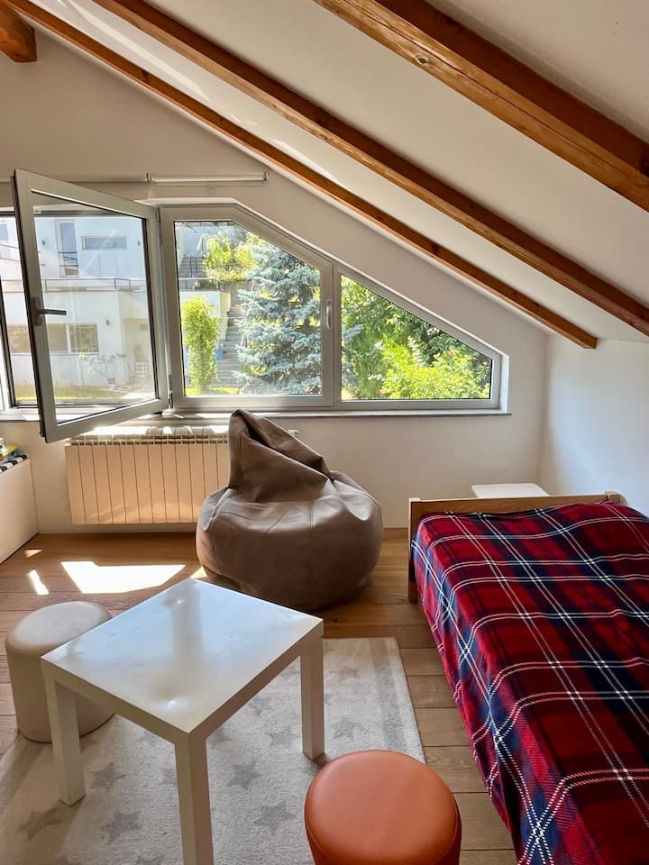 غرفة النوم 1