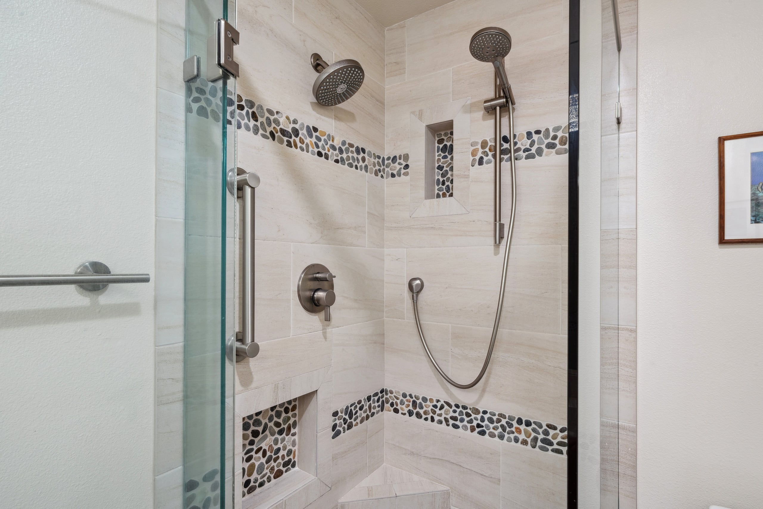 Condo in Kihei · ★4.99 · 1 bedroom · 2 beds · 2 baths - Image 36