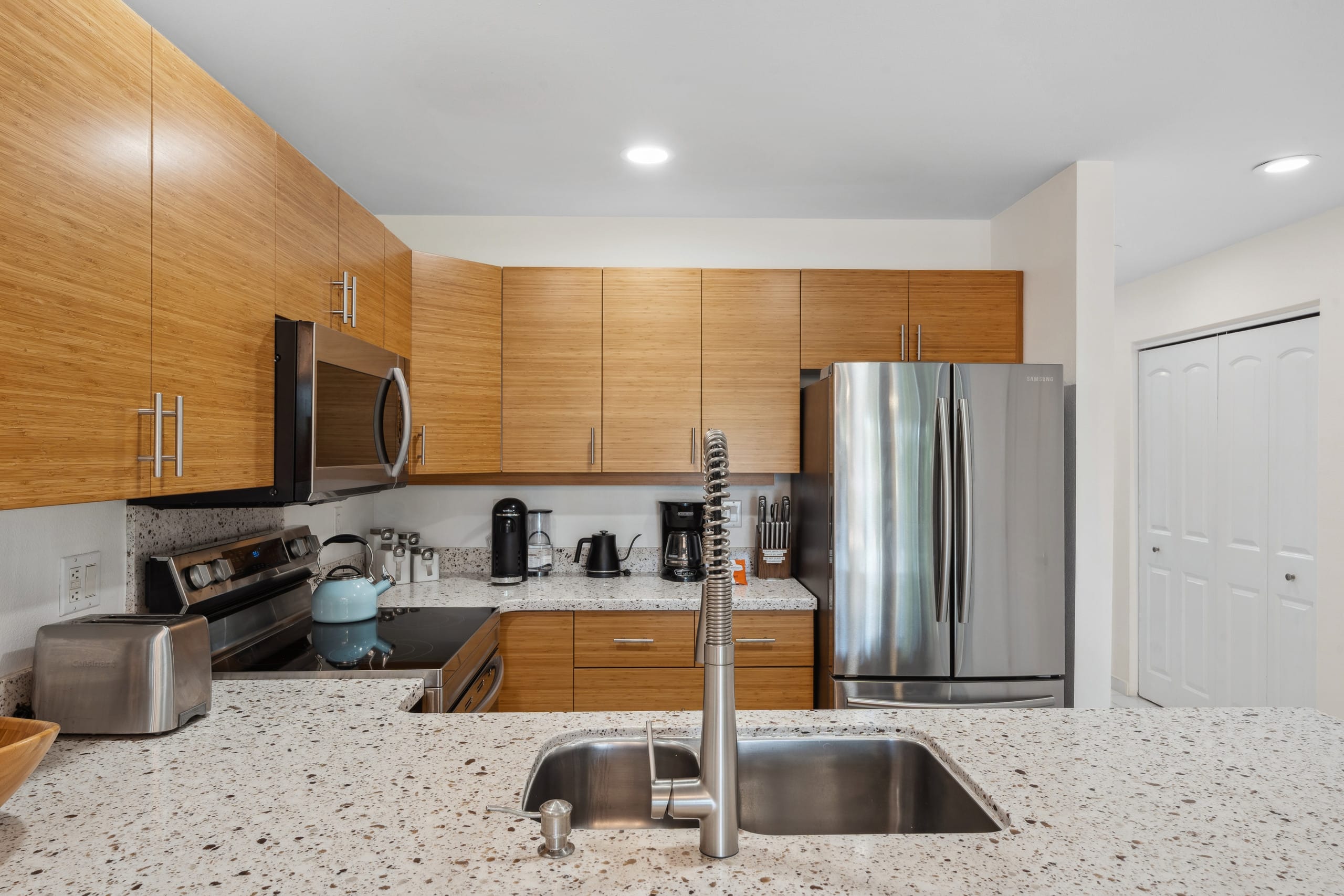 Condo in Kihei · ★4.99 · 1 bedroom · 2 beds · 2 baths - Image 21