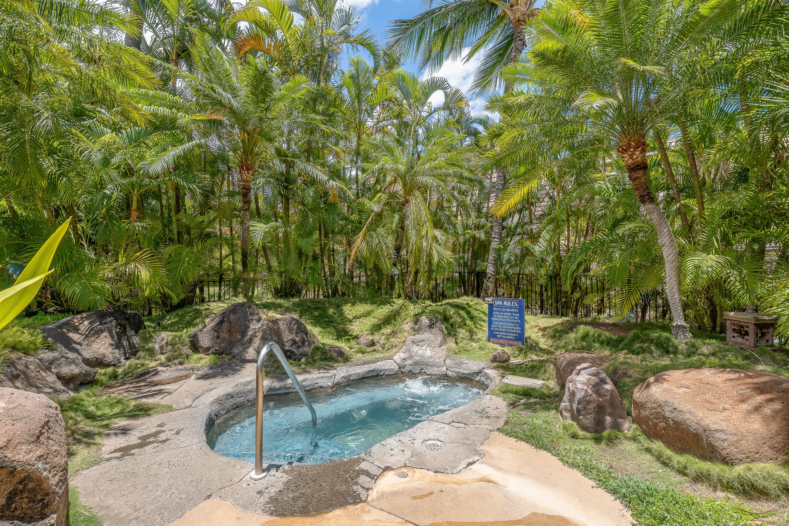 Condo in Kihei · ★4.99 · 1 bedroom · 2 beds · 2 baths - Image 67