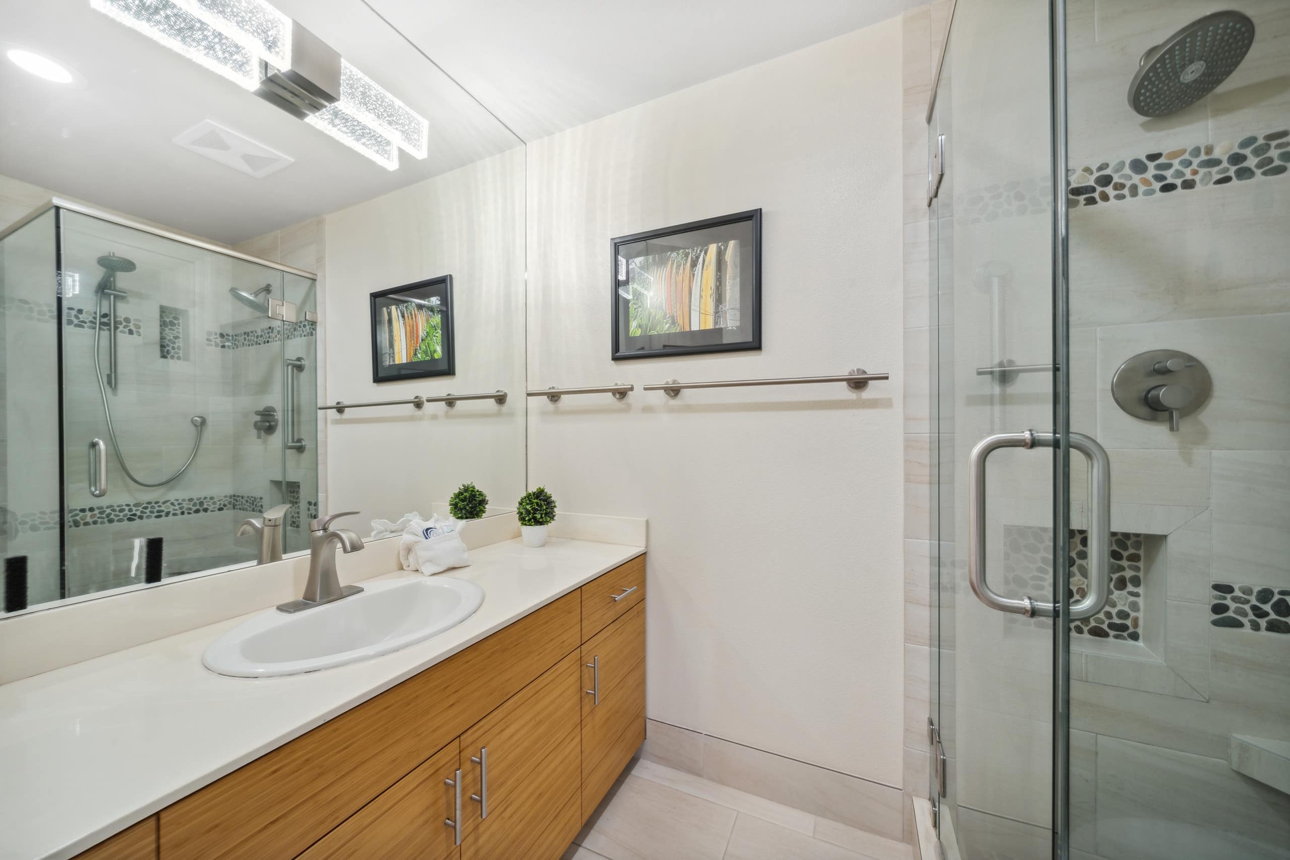 Condo in Kihei · ★4.99 · 1 bedroom · 2 beds · 2 baths - Image 37