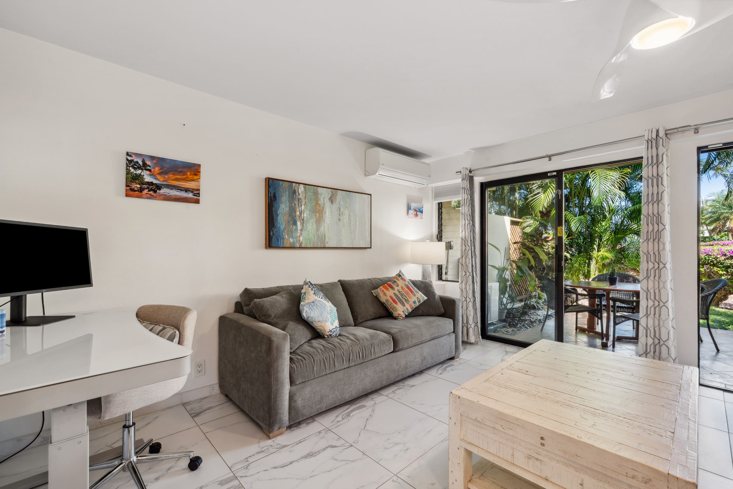 Condo in Kihei · ★4.99 · 1 bedroom · 2 beds · 2 baths - Image 9