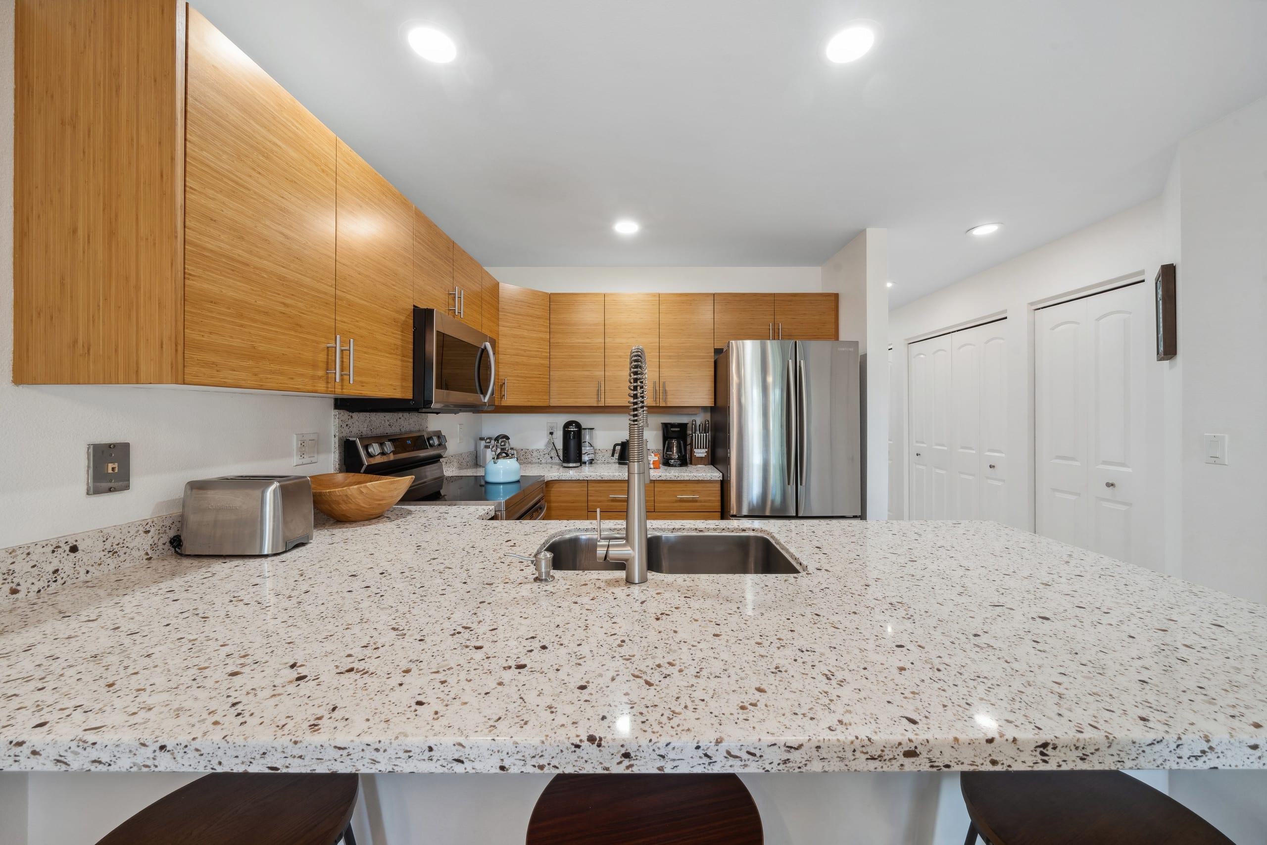 Condo in Kihei · ★4.99 · 1 bedroom · 2 beds · 2 baths - Image 20