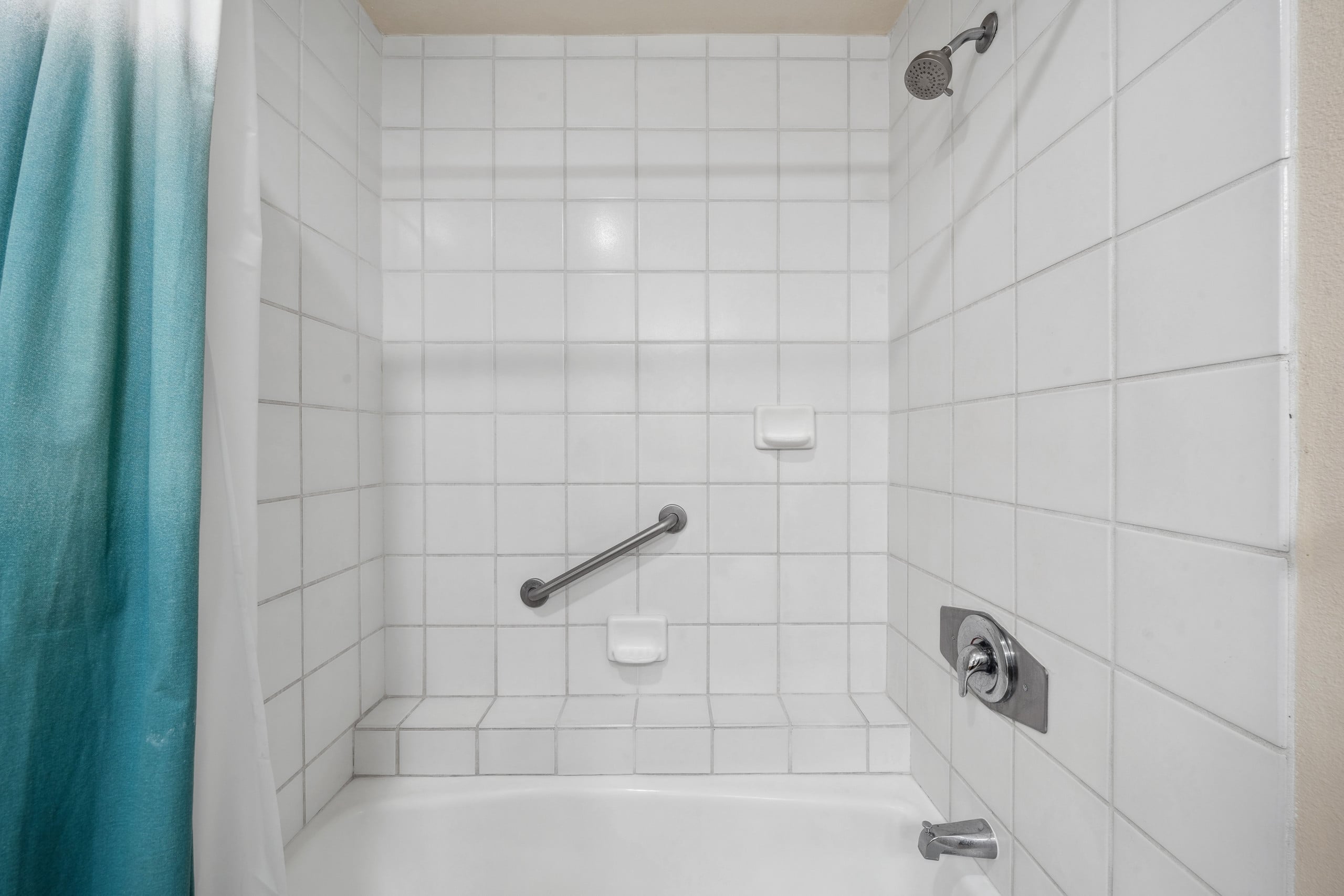 Condo in Kihei · ★4.99 · 1 bedroom · 2 beds · 2 baths - Image 41