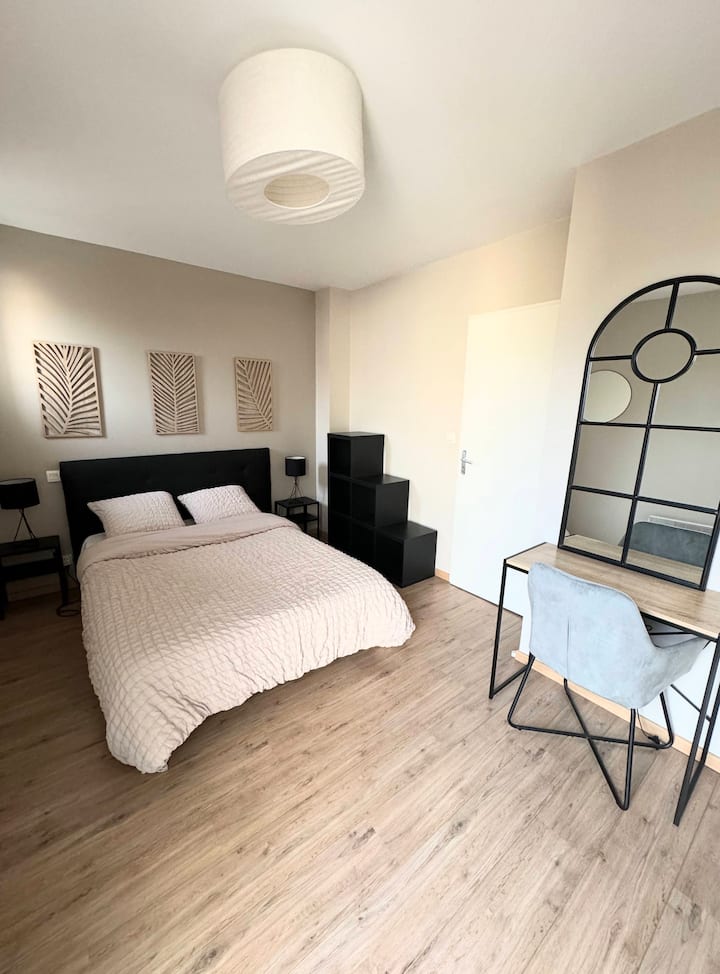 საძინებელი 1