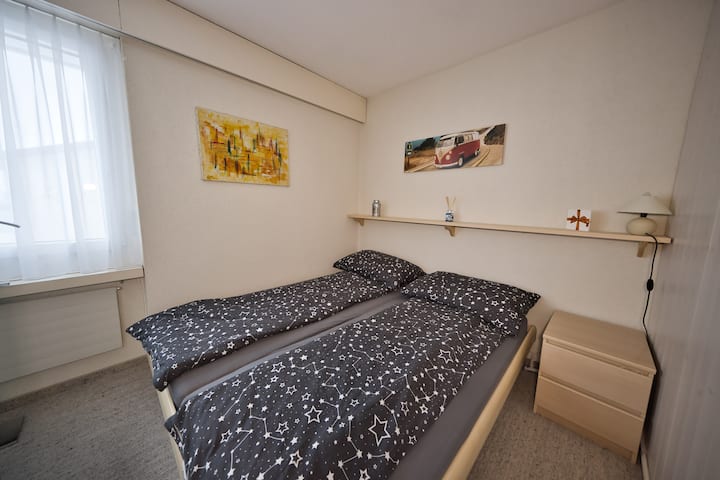 غرفة النوم 1