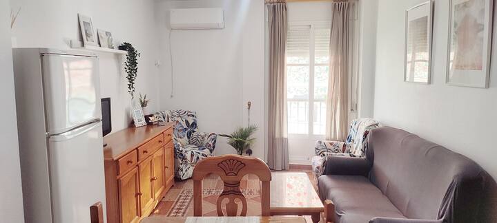 Céntrico Y Funcional Apartamento En Torre Del Mar - Vélez-Málaga