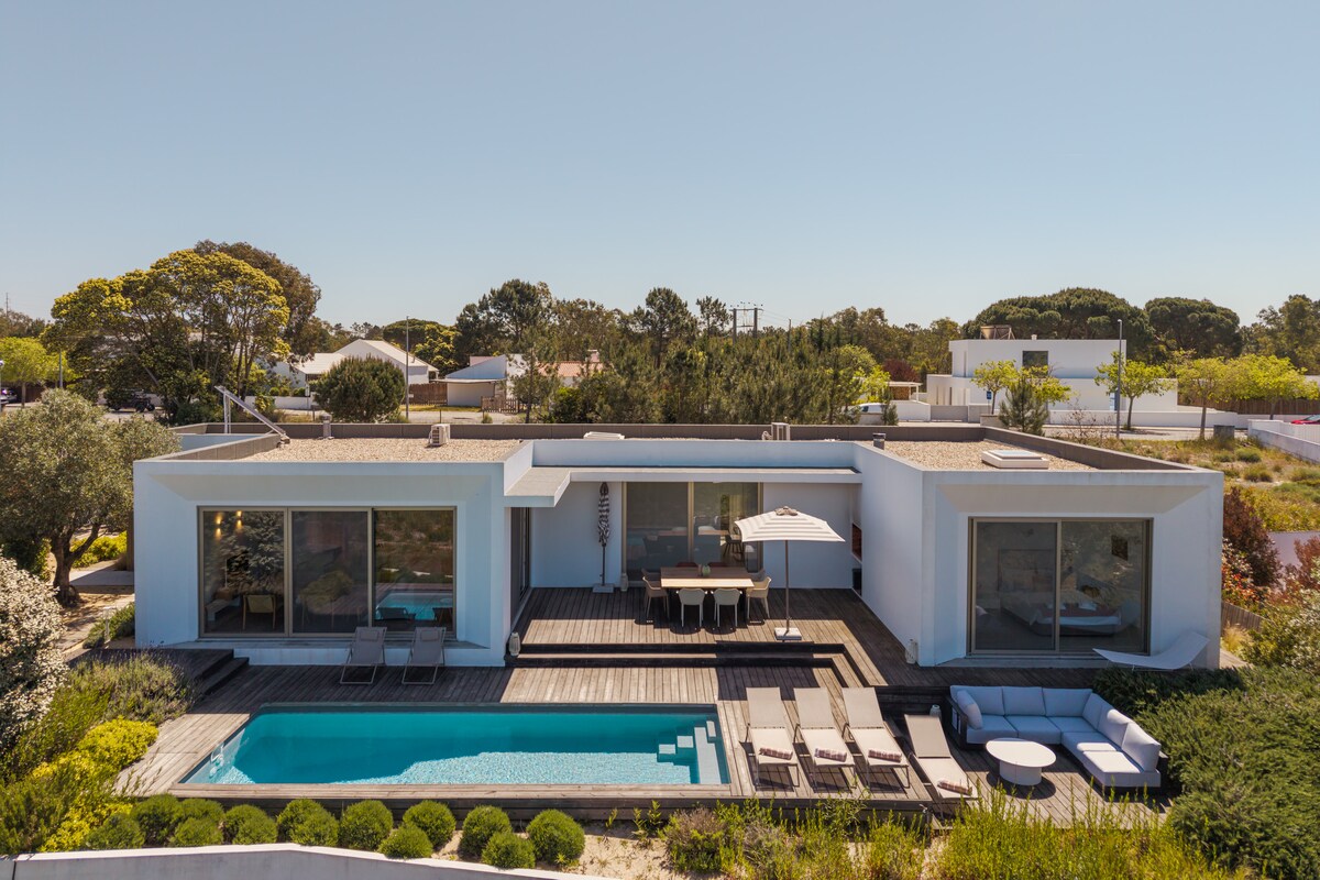 Casa Lua — view 3