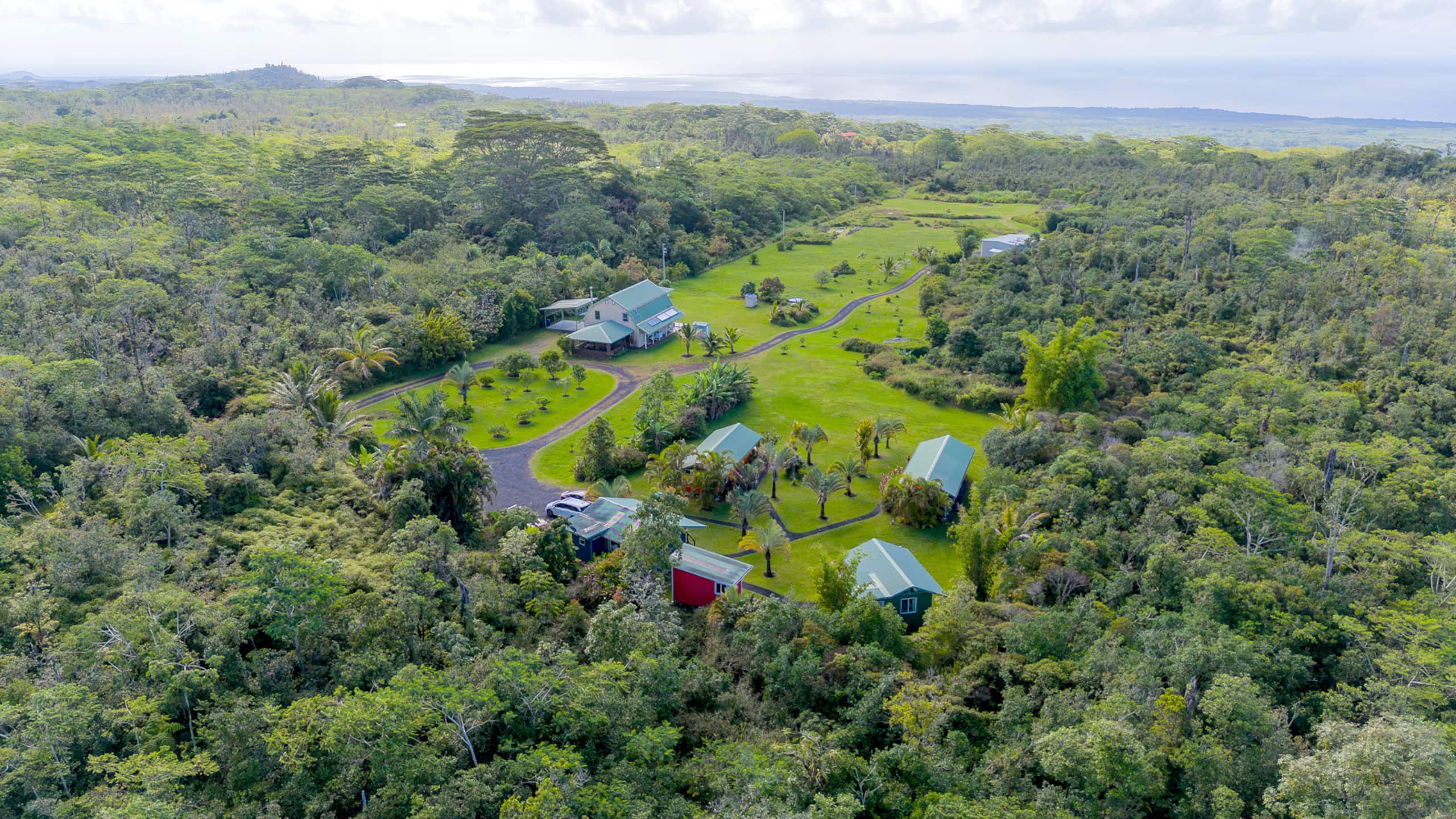 Home in Pahoa · ★4.93 · 4 bedrooms · 7 beds · No bathroom - Image 14