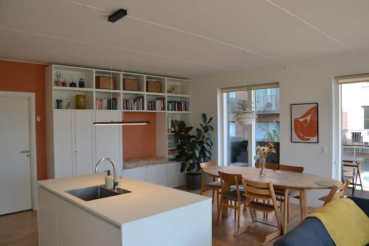 Modern 2br Apt By Park & Metro, Perfect For Family - Copenhagen