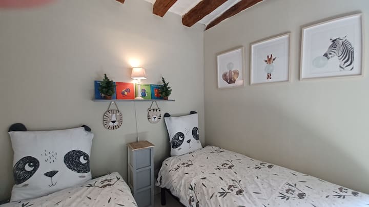 საძინებელი 1