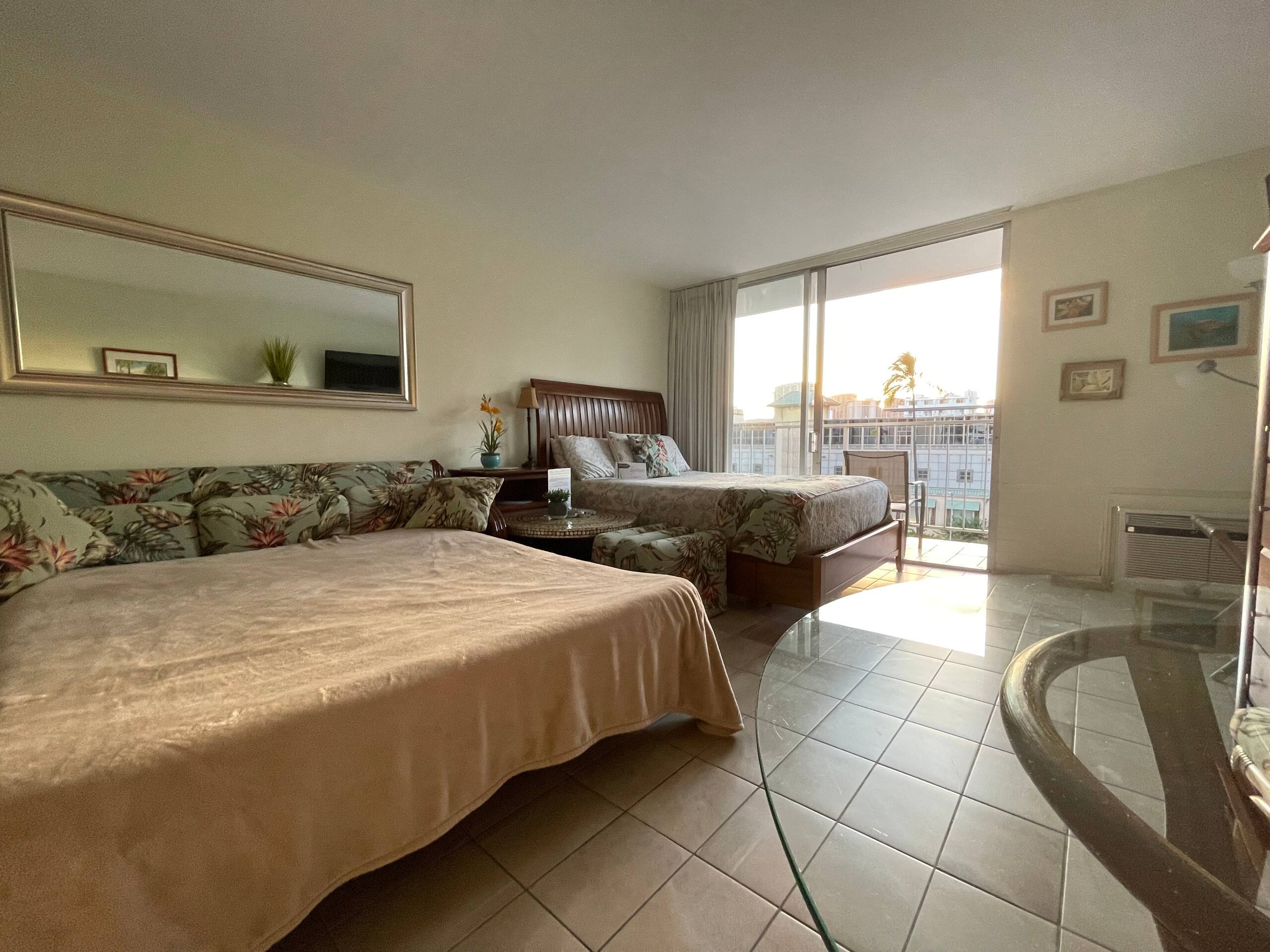 Condo in Honolulu · ★4.6 · Studio · 2 beds · 1 private bath - Image 47