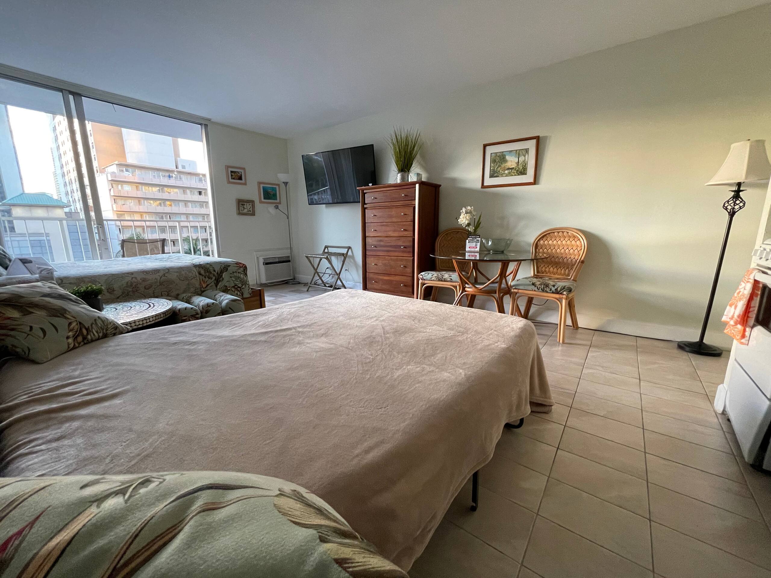 Condo in Honolulu · ★4.6 · Studio · 2 beds · 1 private bath - Image 46