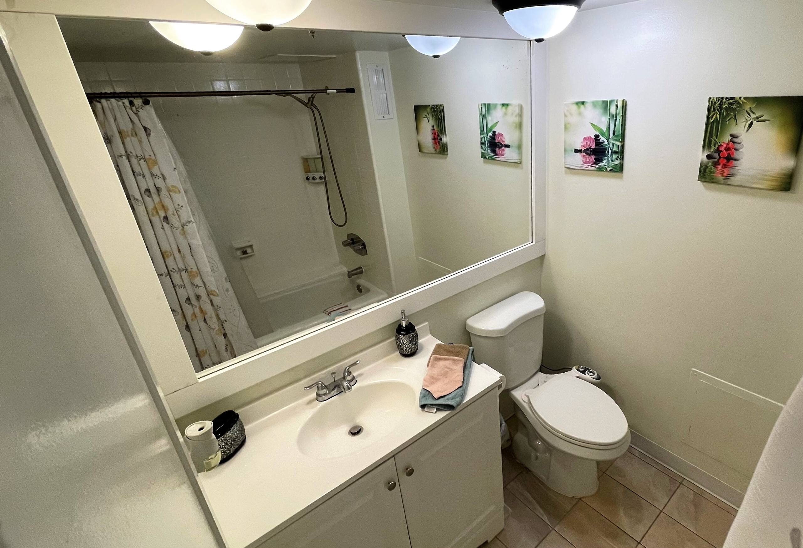 Condo in Honolulu · ★4.6 · Studio · 2 beds · 1 private bath - Image 23