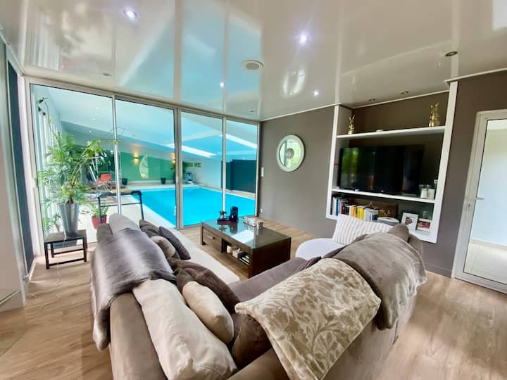 Villa De Luxe Avec Piscine Intérieure, Fitness Spa - Plouarzel