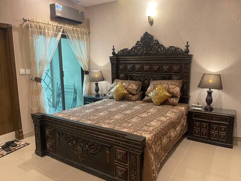 Grandeur Luxe 2 BedroomLK Condo Close to GIGA MALL