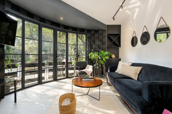 Luxury I 2 BR I Roma Norte I Private Terrace