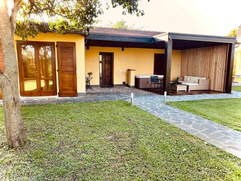 Casa I Limori, garden and  parking