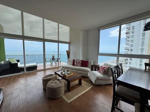 Beach Front Apartment at Miramar Loft D- Farallon
