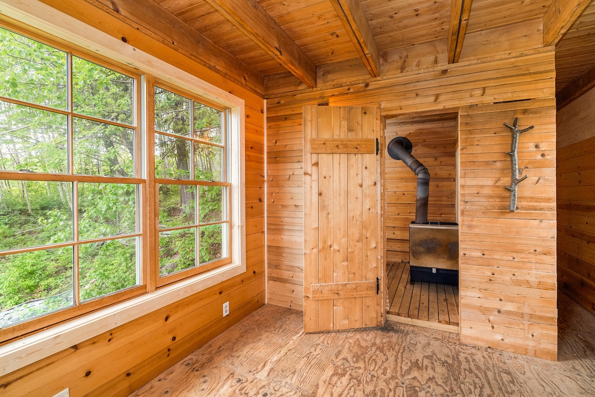 Treehouse Retreat with Sauna Near Lutsen Ski - Houses for Rent in