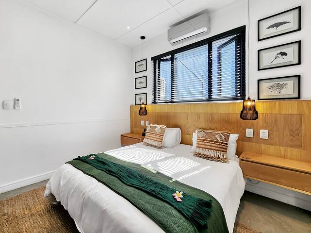 Botanica – Sunny villa ideal for large groups gallery image 4