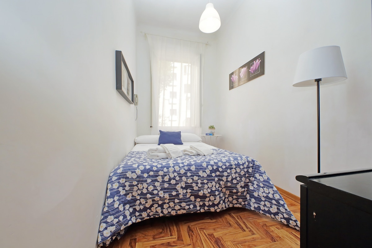 غرفة النوم 2