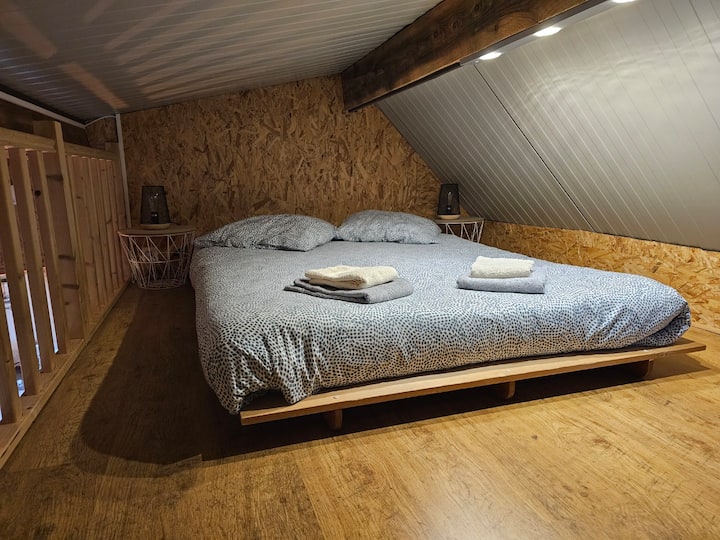 غرفة النوم 2