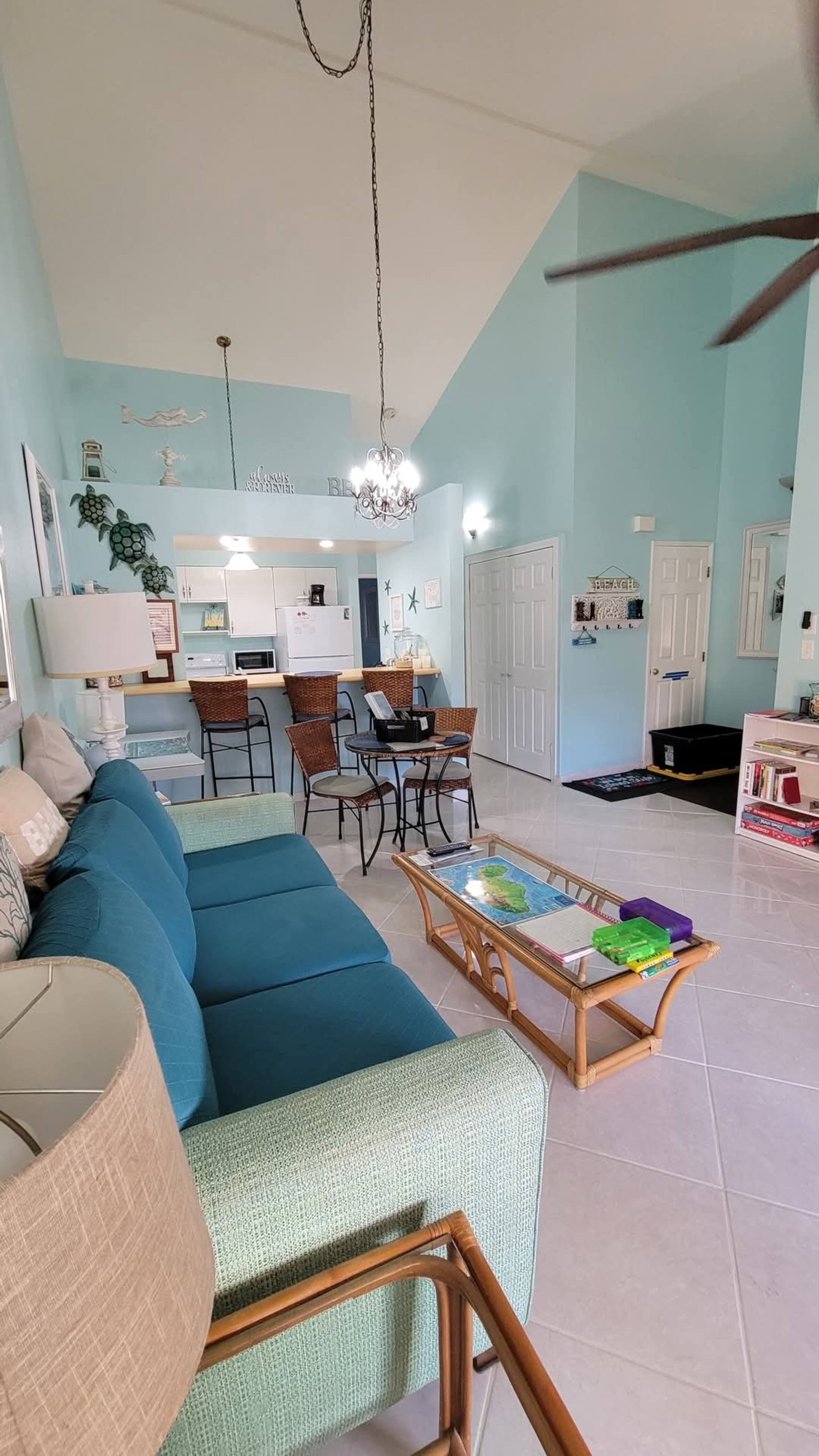 Condo in Kihei · ★4.96 · 1 bedroom · 2 beds · 1 shared bath - Image 55