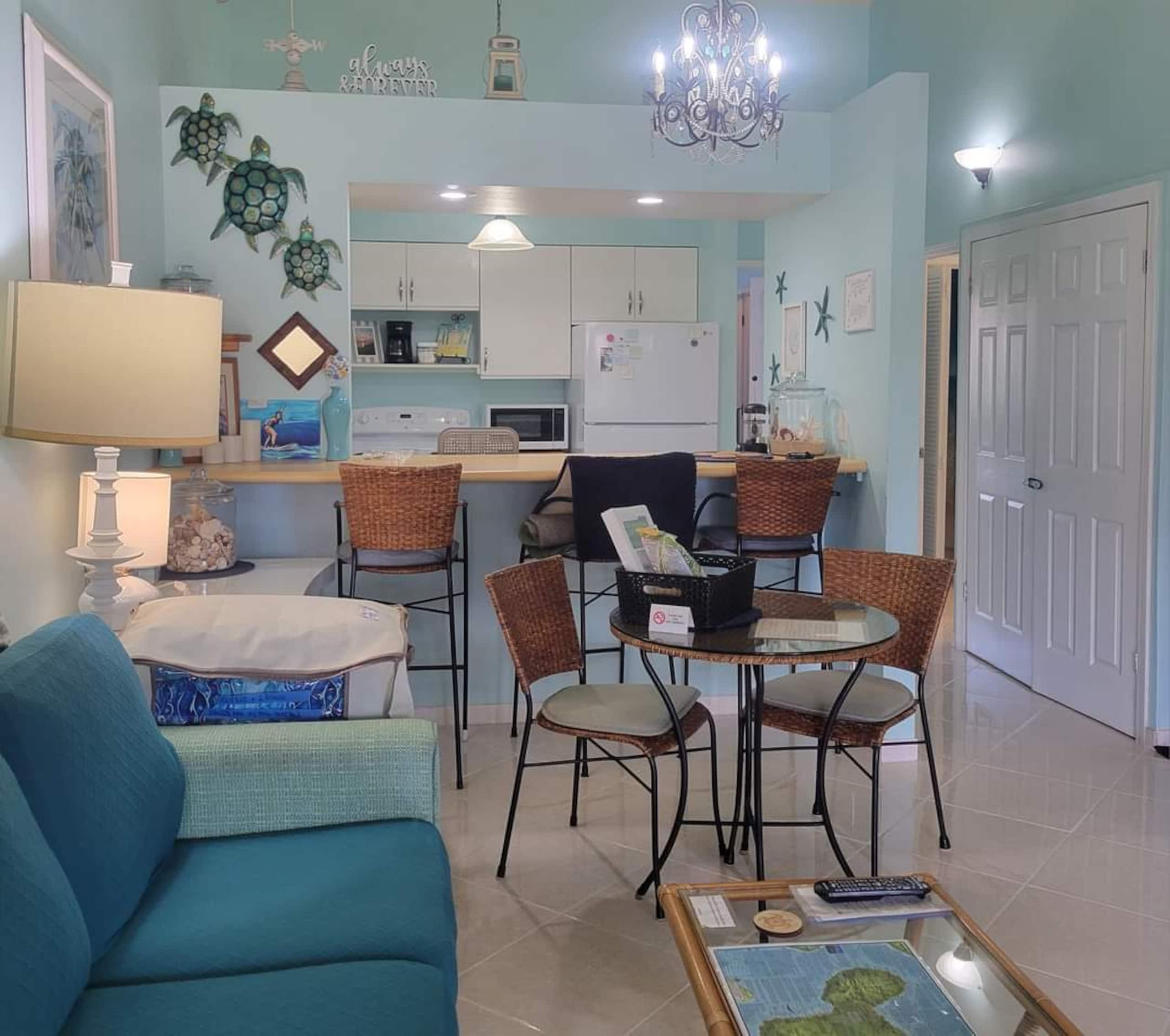 Condo in Kihei · ★4.96 · 1 bedroom · 2 beds · 1 shared bath - Image 3