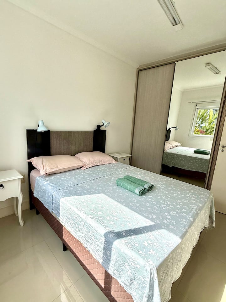 საძინებელი 4