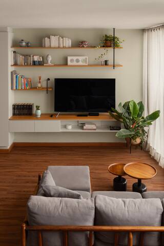 3 BR Designer Apartment with Private Terrace gallery image 2