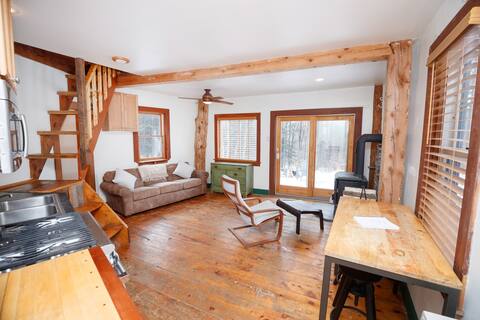 Cabin getaway in Southern Vermont