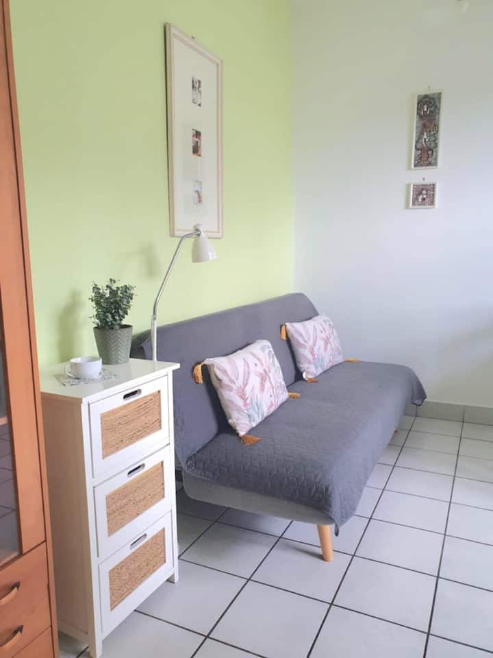 4 Beds, Free Parking, Central Location, 2 Bedroom+ - Budapest
