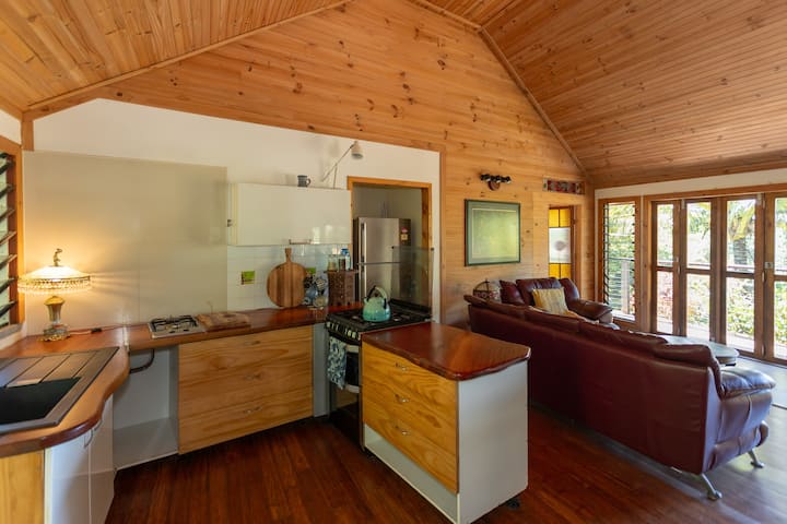 Lilah Blue-entire Home Rustic Rainforest Private - Kuranda