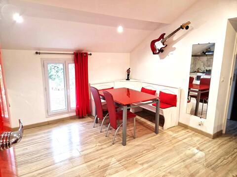 (#11) 2 rooms garden view free private parking