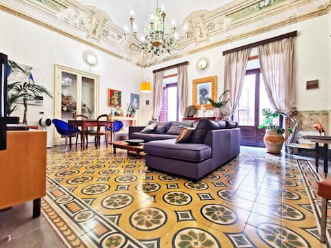 Popular Airbnb listing: Casa Clelia. In the beating heart of Cefalù in Cefalù
