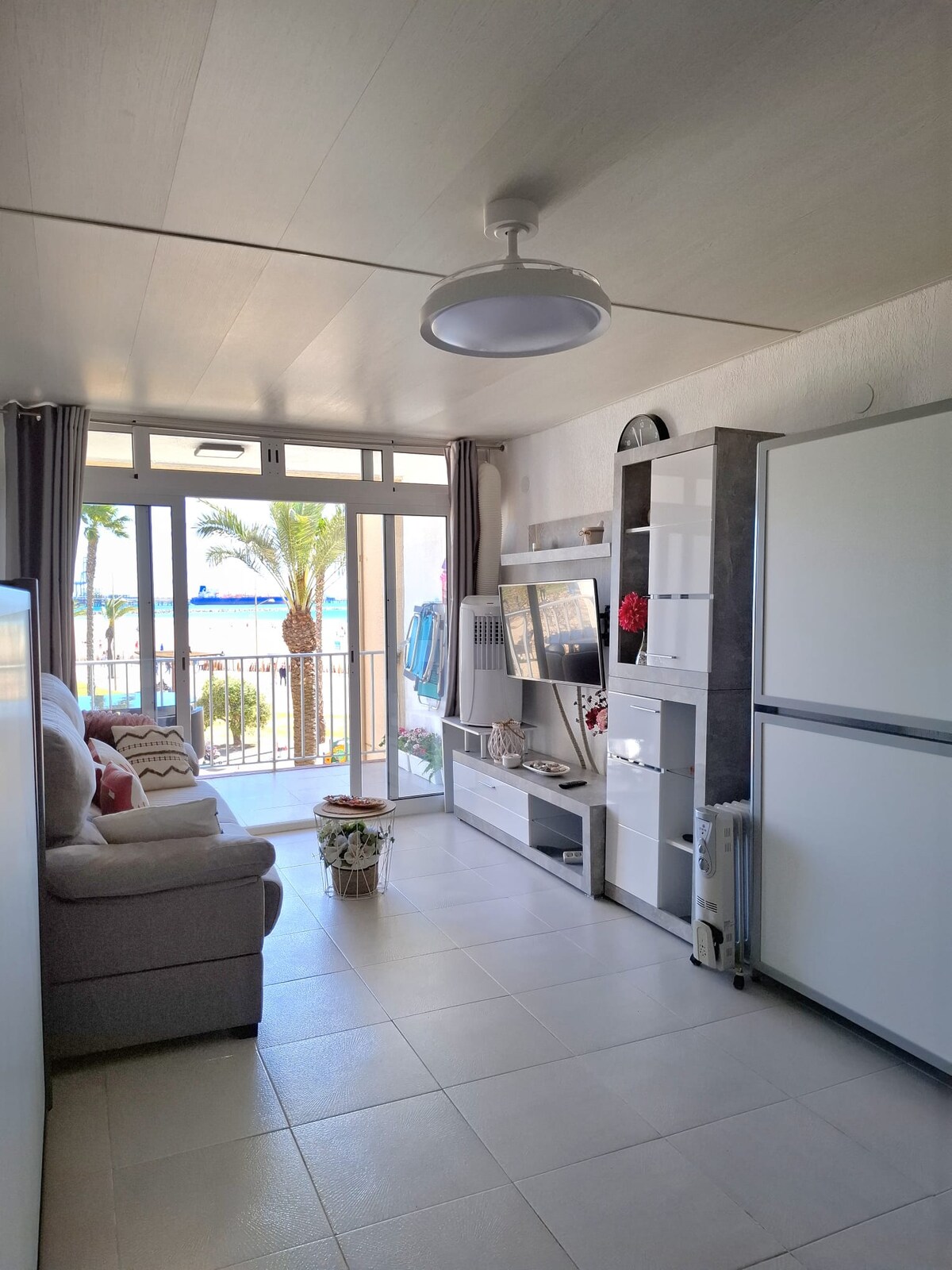 Airbnb con mejor rendimiento: Residential apartment by the sea en Vila Seca